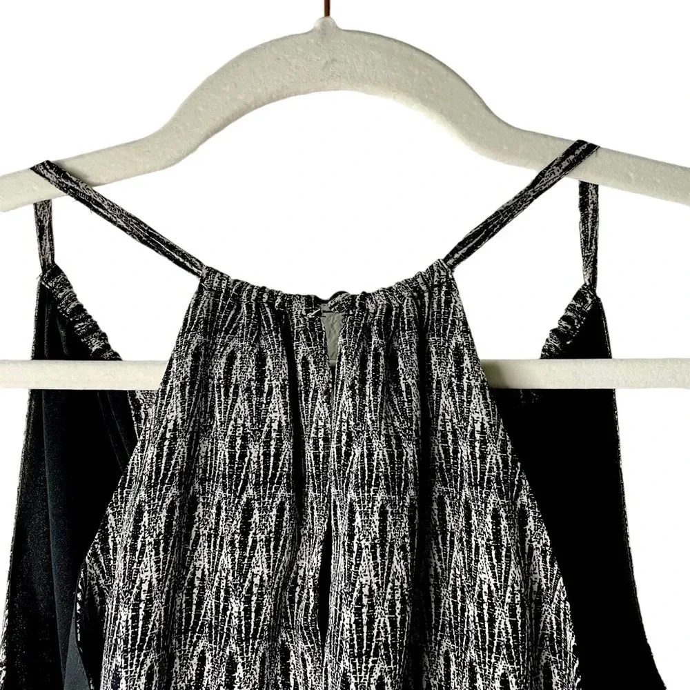 Joie Janisse 100% Silk Graphic Print Tassel Waist Resort Romper XS Lined